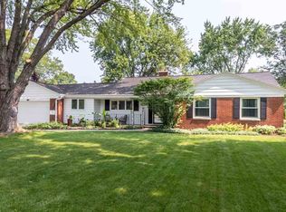 510 Roselawn Blvd, Green Bay, WI 54301