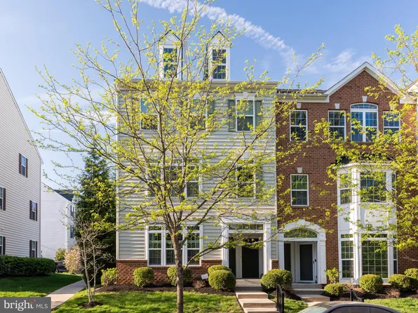 14 Eagle Ln, Glen Mills, PA 19342