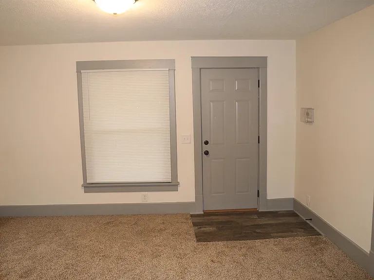 1534 S 21st St — Photo 11