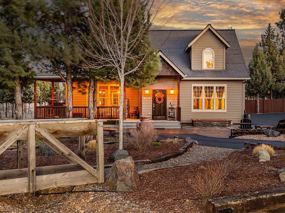 1st image of 6014 SE Cedar Hills Ct