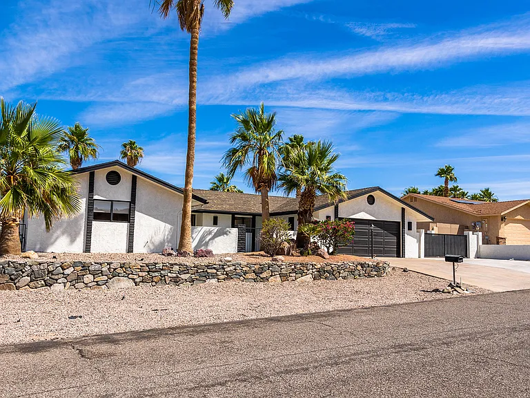 2355 Souchak Dr — Photo 21