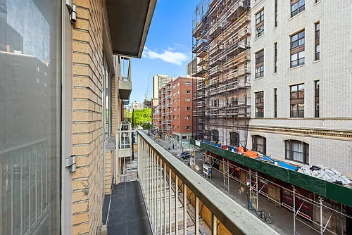 159 Bleecker St #3A Photo 1