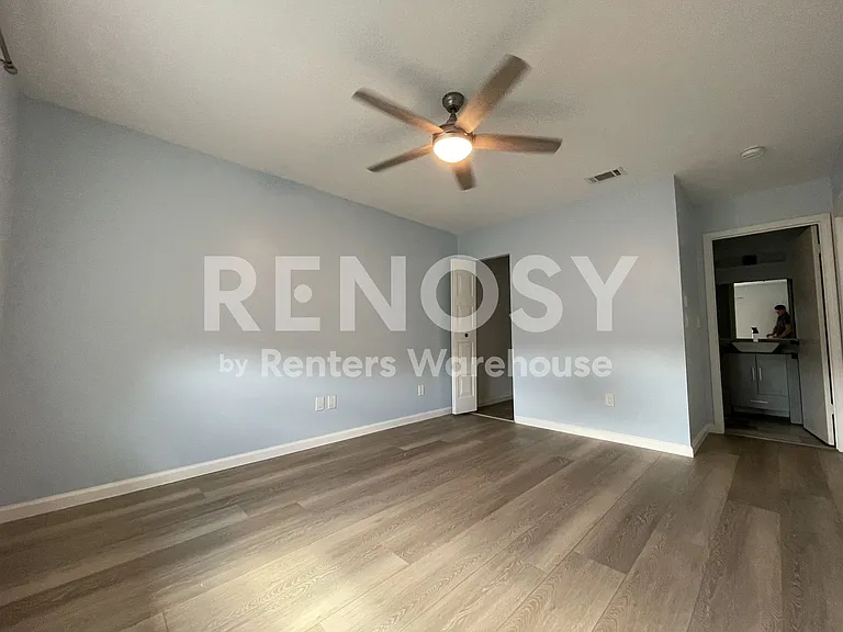 110 Gloucester Blvd #110 — Photo 10