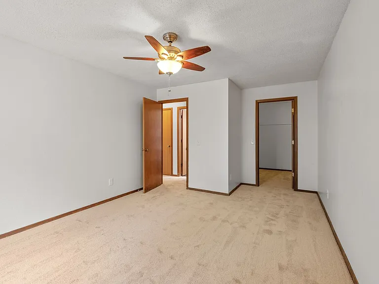 Heritage Heights Apartments — Photo 38
