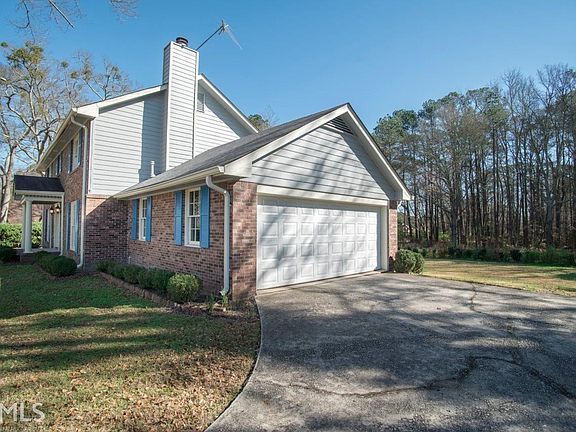 4th image of 110 Creekwood Ct