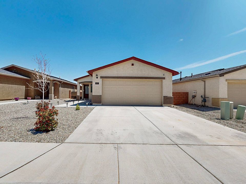 1st image of 431 Chafey Dr SW