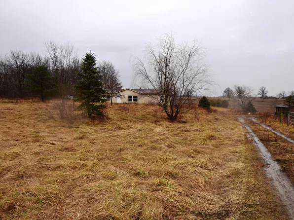 4530 Lock Rd, Centerburg, OH 43011