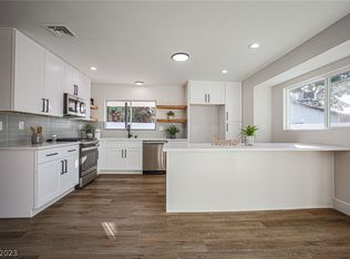 2351 Valleywood St, Henderson, NV 89014