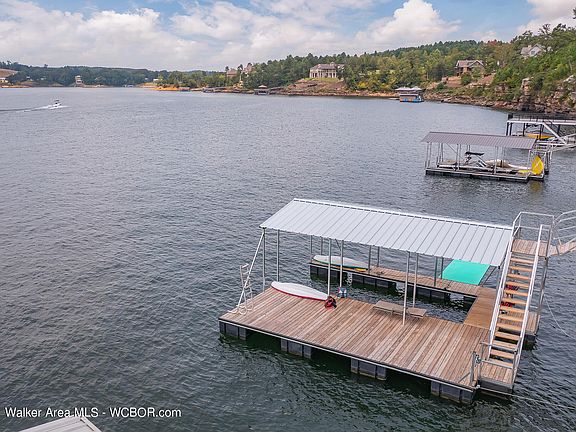 Image 3: Dock