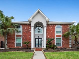 5550 Bullard Ave, New Orleans, LA 70128