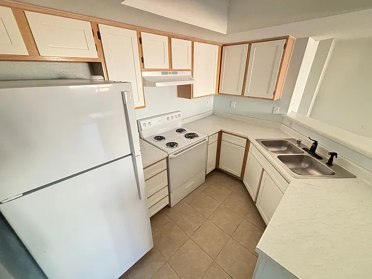 8600 W Charleston Blvd #1129 — Photo 8