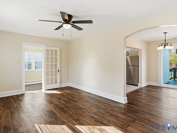 5th image of 7349 Roosevelt Ave