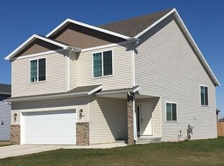 4250 17th St S, Moorhead, MN 56560