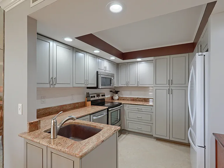 2800 N Ocean Dr #A — Photo 6