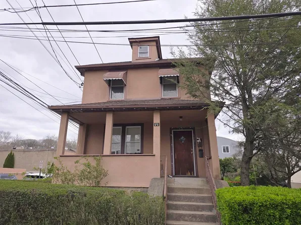 530 Fourth Avenue, Pelham, NY 10803