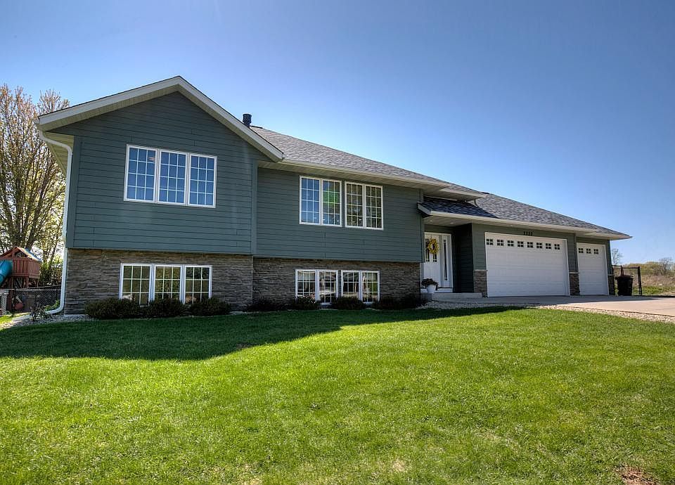 1st image of 2550 Sunny Meadow Ln