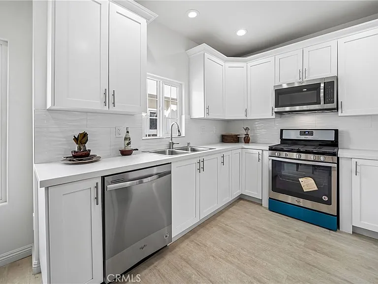1101 N Maclay Ave #2 — Photo 17