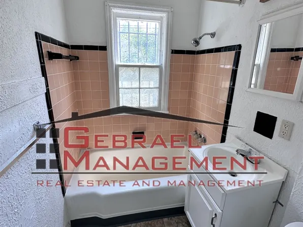 1901 W Dartmouth St, Flint, MI 48504