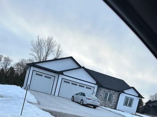 W2365 Schmidt Rd, Kaukauna, WI 54130