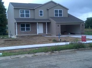 704 Drahner Dr, Eaton Rapids, MI