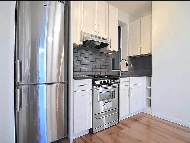 86 Stanton St #14 — Photo 4