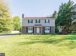 2521 Karylou Dr, Kingsville, MD 21087