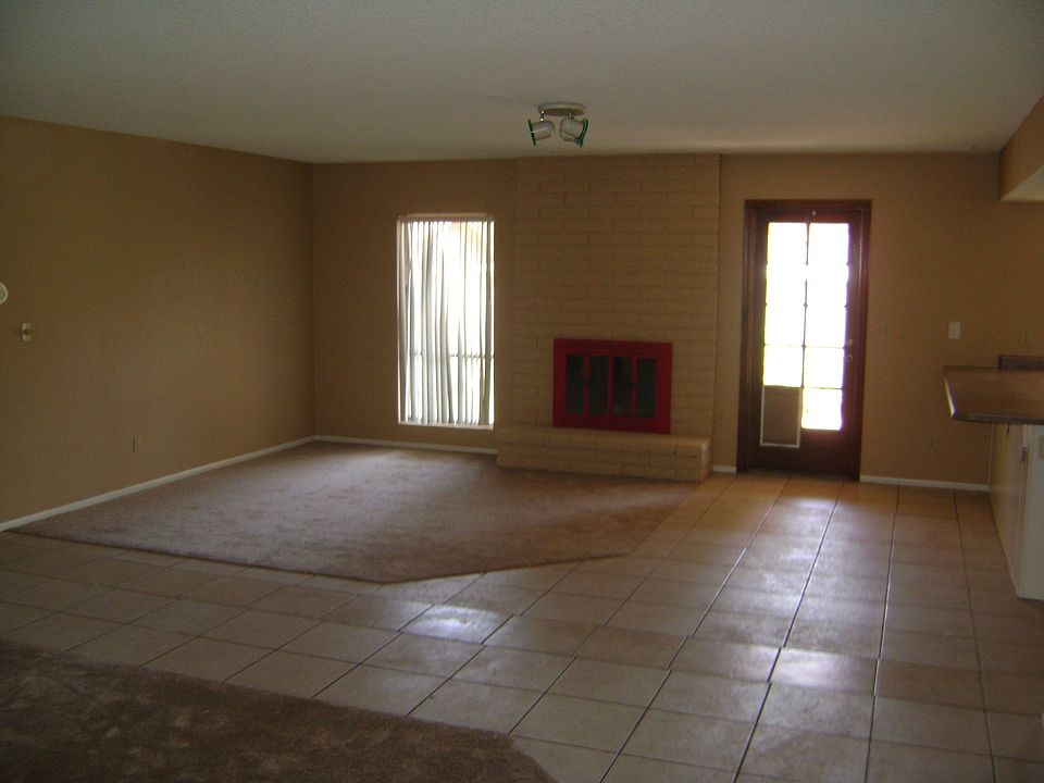 1st image of 6265 E Acoma Dr