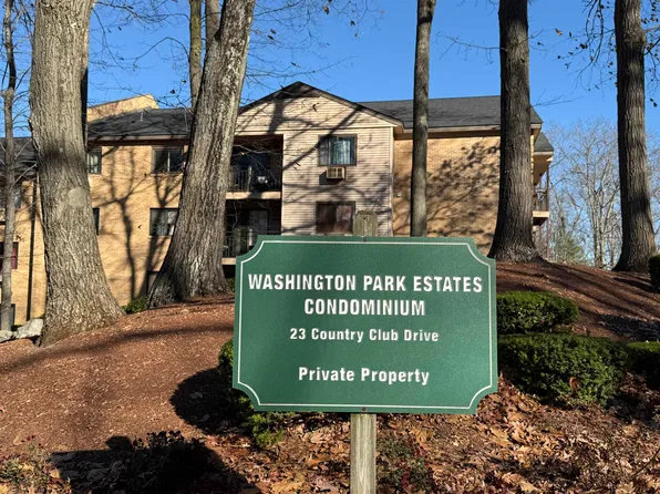 23 Country Club Drive #15, Manchester, NH 03102
