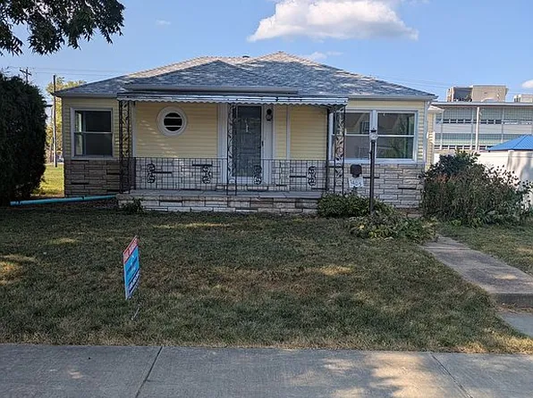 1405 Broadway, Highland, IL 62249