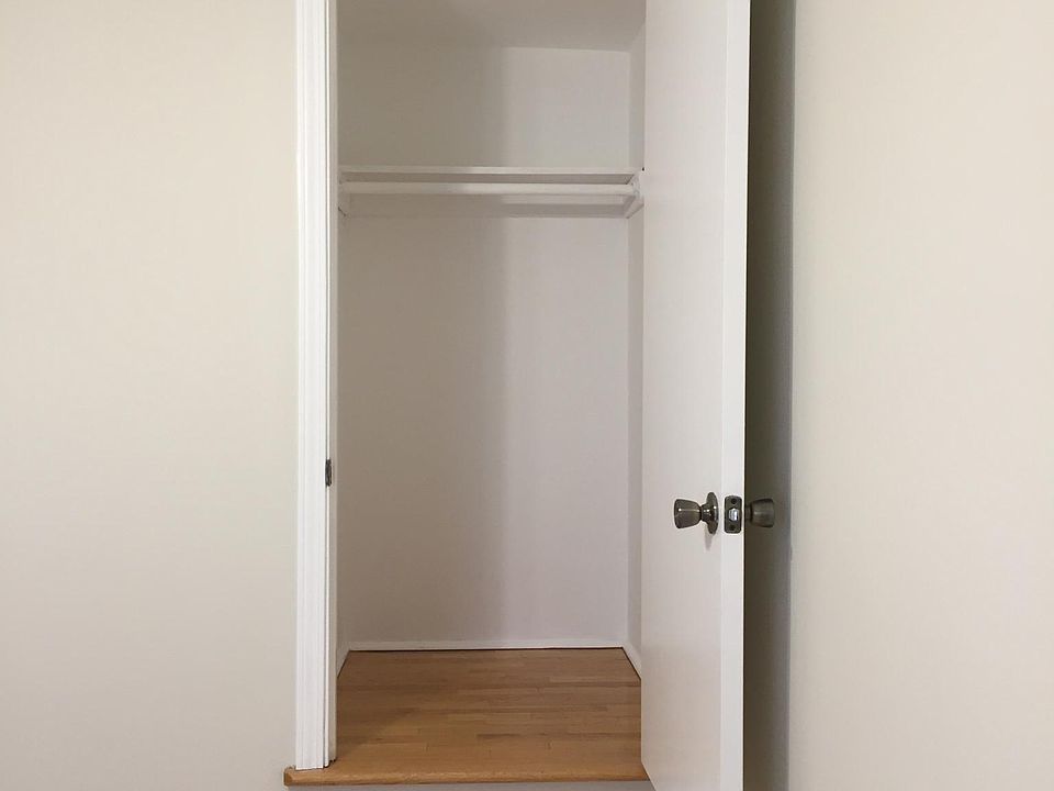 1st image of 1251-1255 W Henderson St #3R