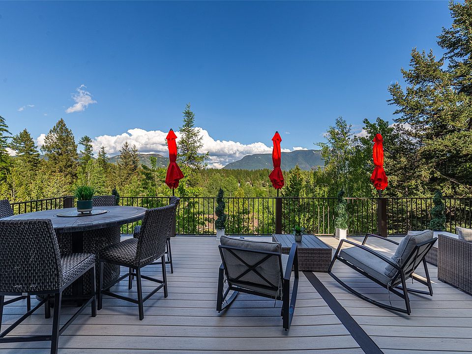 1st image of 325 Meadow Lake Dr
