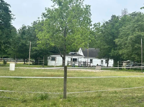 5745 Pleasant Mills Rd, Egg Harbor City, NJ 08215