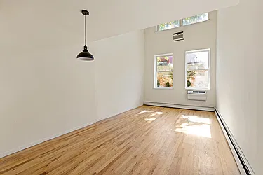 106 Clifton Place, #1B