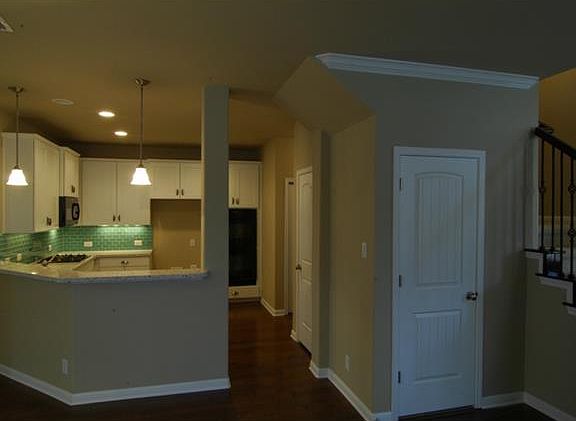 3rd image of 501 S Meadowlark St APT A