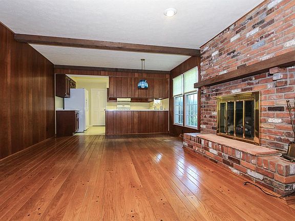 5th image of 10691 Bramblewood Cir