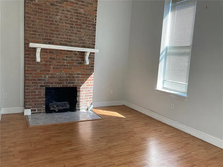 1205 W North Ave #202 — Photo 7