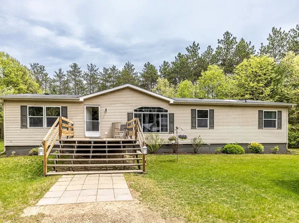 W14312 Montgomery Road, Hixton, WI 54635
