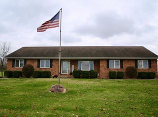 2530 Wesclin Rd, Trenton, IL 62293