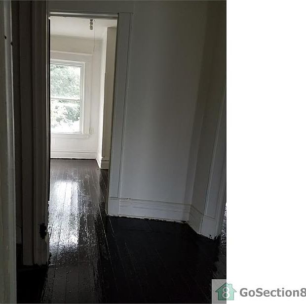 2nd image of 53 E Marion Ave