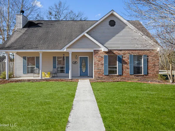 18243 Village Dr, Saucier, MS 39574