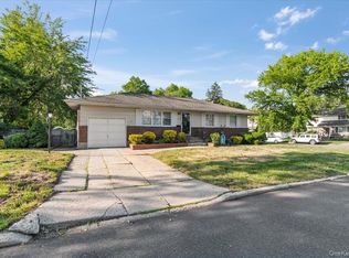 42 Larry Drive, Commack, NY 11725