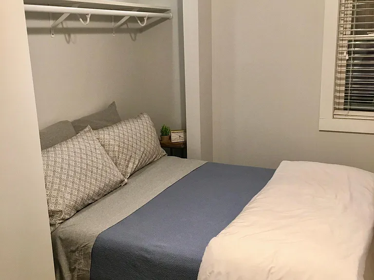 339 S Dunn St — Photo 12