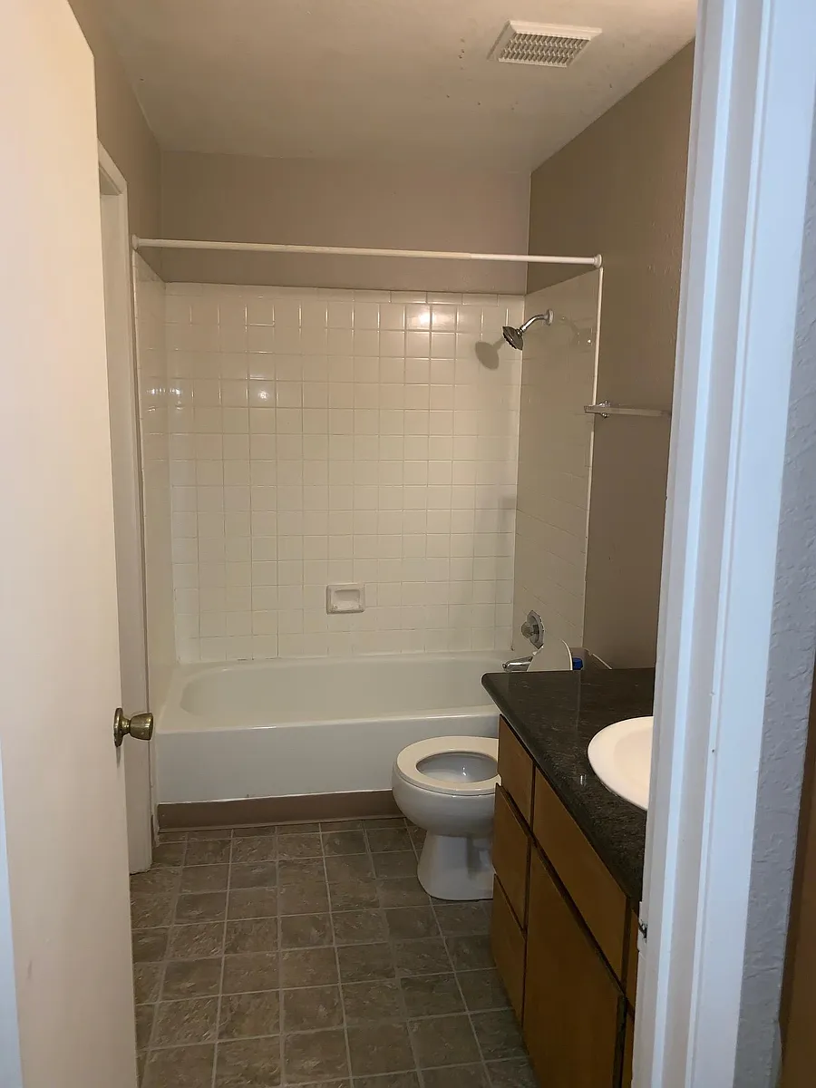 Building Photo - 8272 Center Pkwy #113
