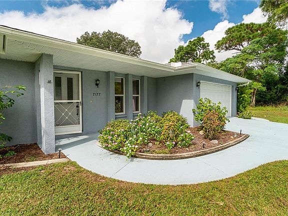 2nd image of 7177 Bargello St