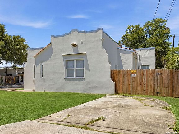 3rd image of 1601 Fulton Avenue