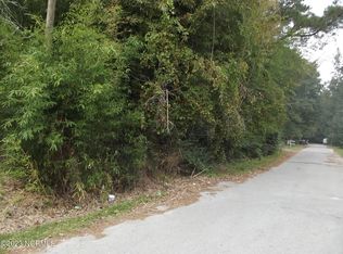 10 Poplar St, Wallace, NC 28466