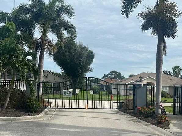 811 Potomac Dr, West Melbourne, FL 32904