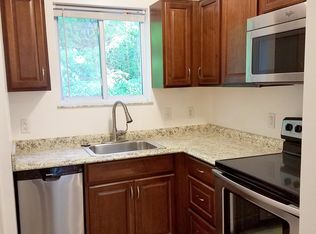 337 Spruce Run Rd APT 4, Pittsburgh, PA 15202