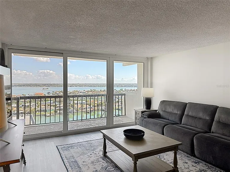 400 Island Way #1411 — Photo 19