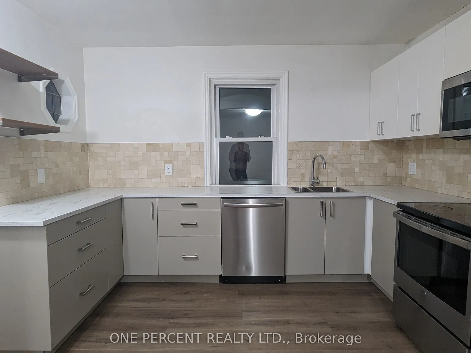 3 bed, $2,500 — Photo 3